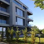 Magnolia Sea View 아파트 골든샌드
