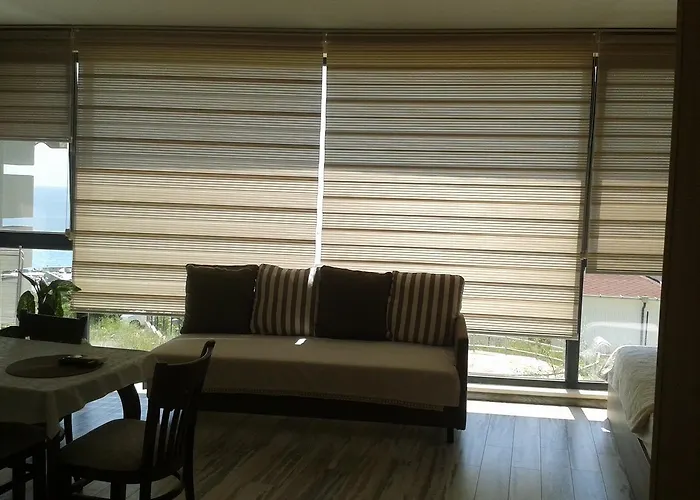 Magnolia Sea View Apartmán *